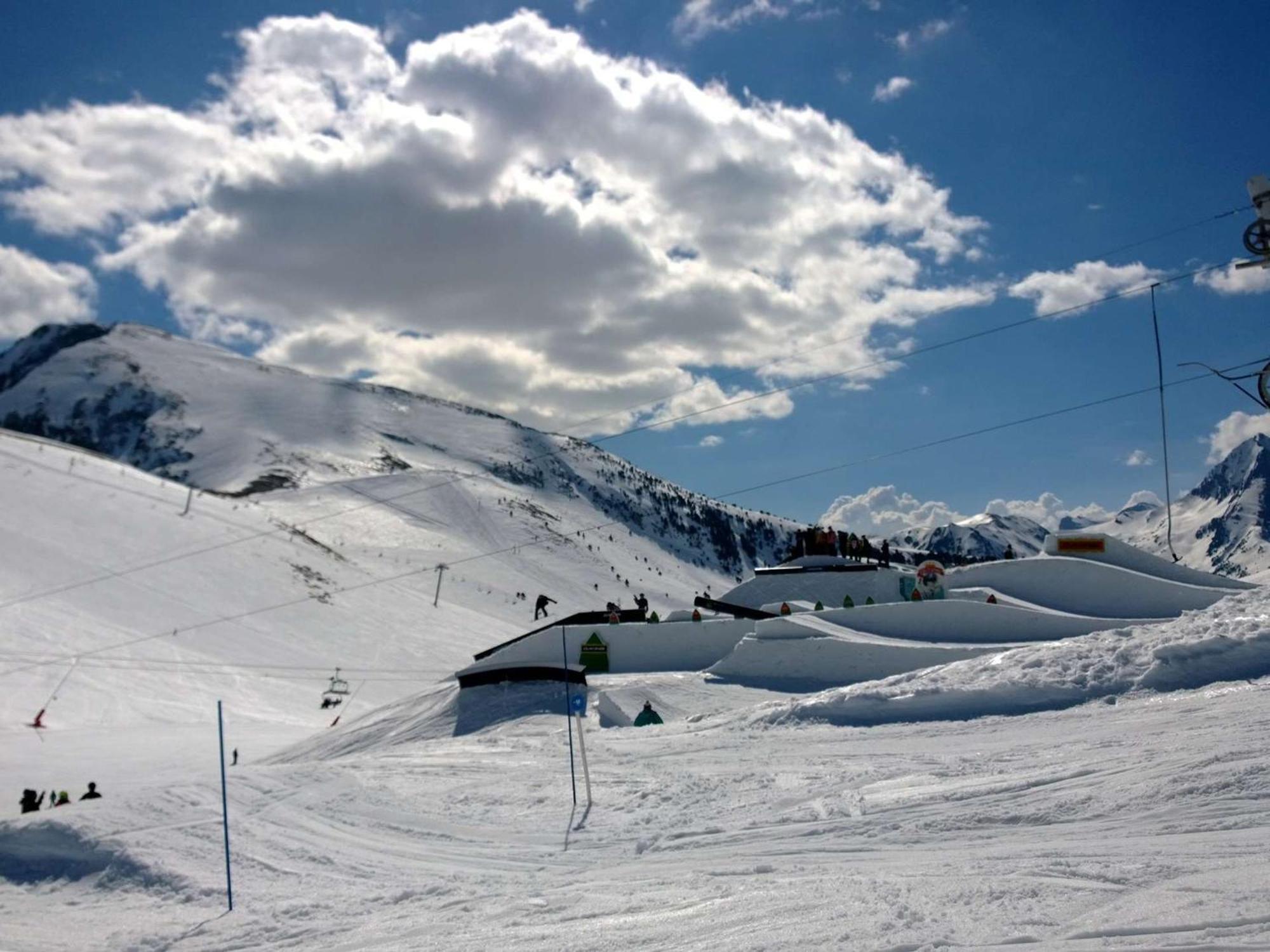 Appartement Cosy Pour 4, Terrasse, Proche Thermes Et Telecabine A Saint-Lary-Soulan - Fr-1-296-196 エクステリア 写真