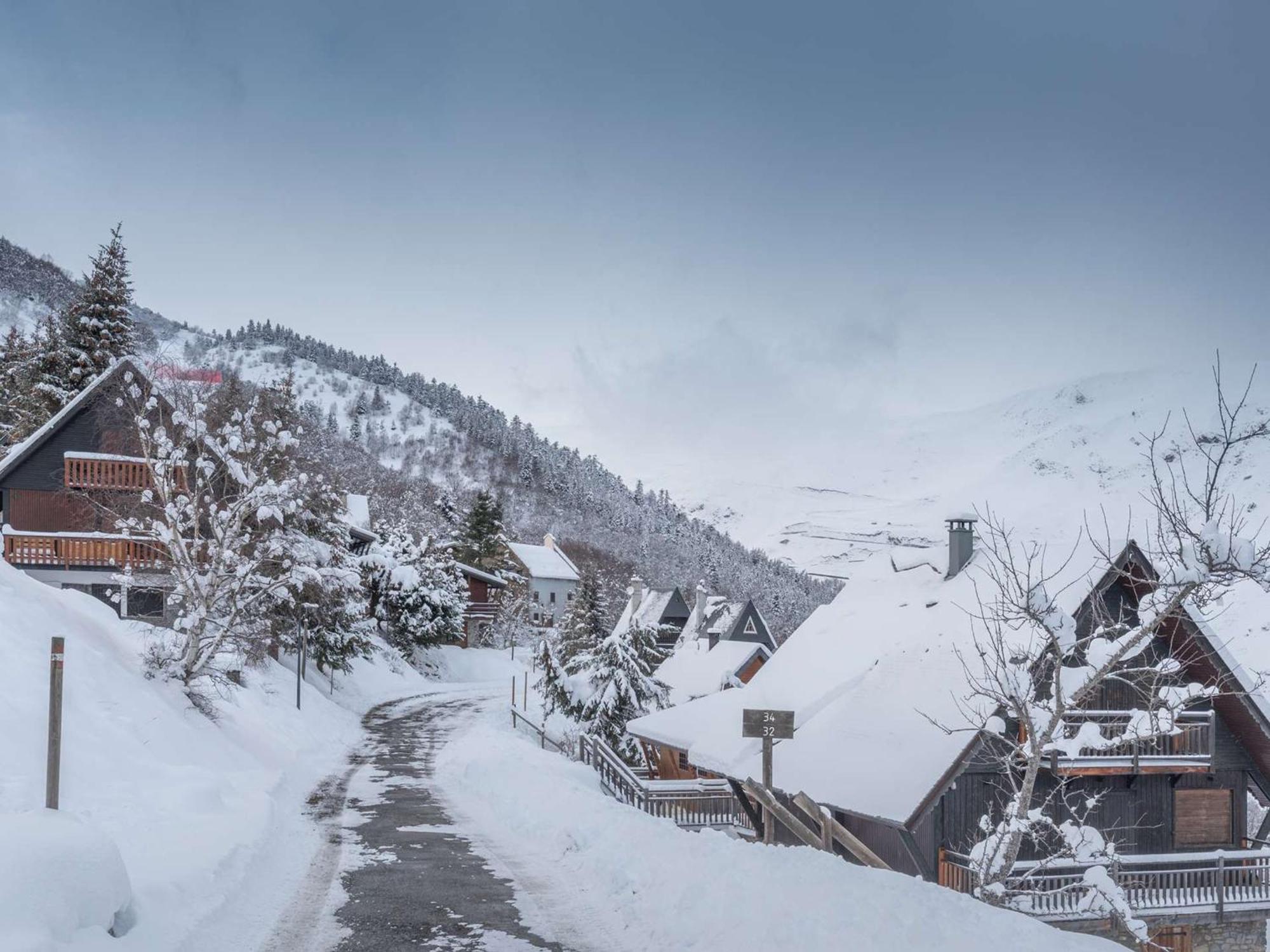 Appartement Cosy Pour 4, Terrasse, Proche Thermes Et Telecabine A Saint-Lary-Soulan - Fr-1-296-196 エクステリア 写真